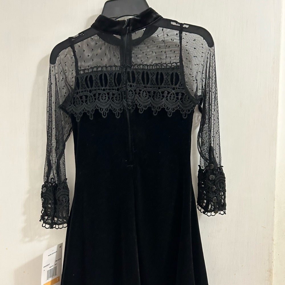 New Rare Editions Girls Black Velvet Dress with Illusion Sleeves. Size 7.